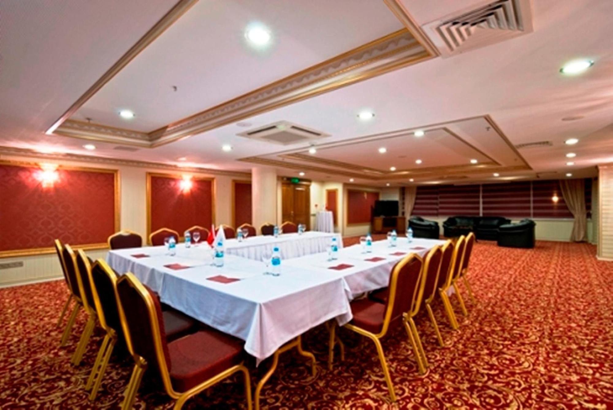 Yuecesoy Liva Hotel Spa & Convention Center Mersin Mersin  Exterior foto